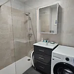 Le Syracuse - T2 - Balcon Vue - Piscine - Parking דירה אנטיב